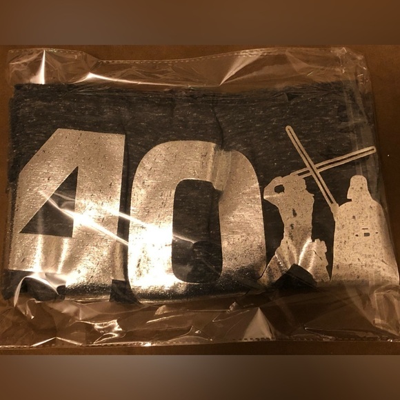 Star Wars: The Empire Strikes Back T-Shirt for Adults – 40th Anniversary - Picture 4 of 4